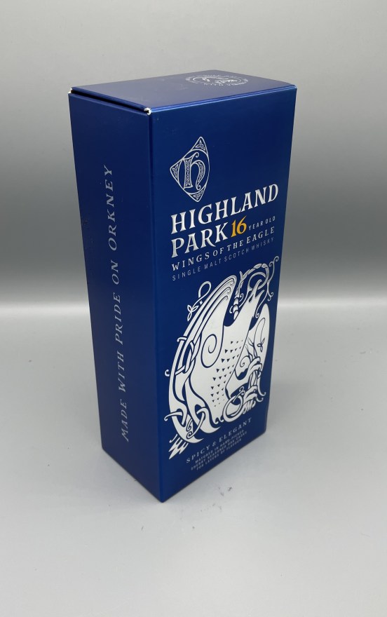 Highland 16 b